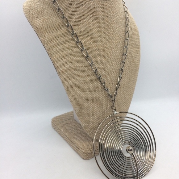 MODERNIST TURNTABLE ARTISAN SILVER TONE WIRE STATEMENT NECKLACE - Picture 5 of 13